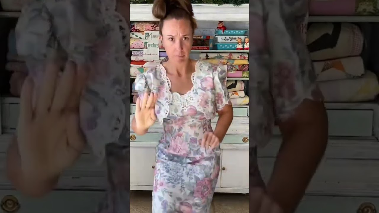 A little black dye and a whole new dress 🙌🏻✨ #upcycle #refashion #upcycledfashion